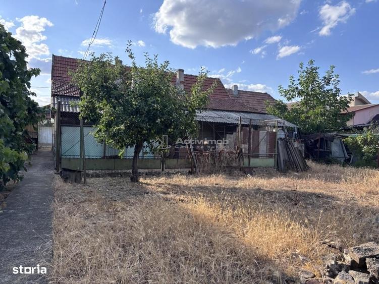 Casă cu 4 camere în Iosia