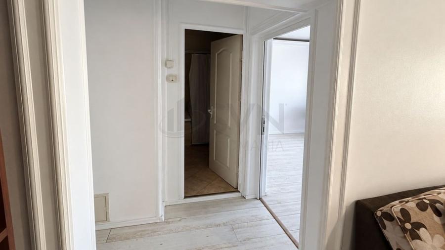 Apartament cu 2 camere semidecomandat, mobilat în Moșilor
