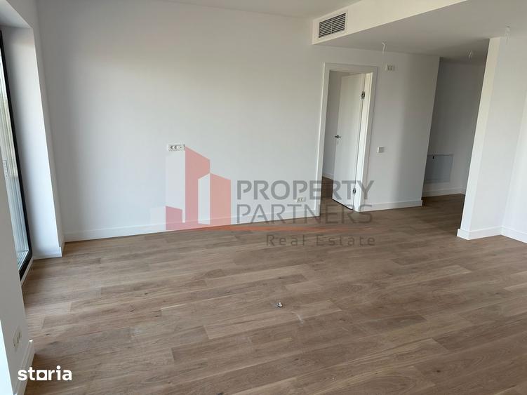 Apartament cu 3 camere în Dămăroaia
