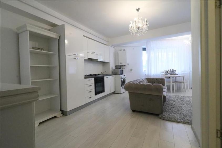 Apartament cu 2 camere decomandat, mobilat în Copou