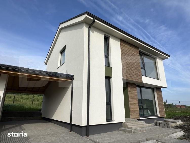Casă cu 4 camere cu Teren 400 Mp în Chinteni