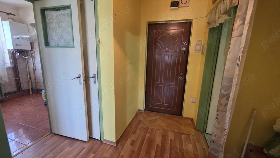 Apartament cu 2 camere decomandat în Gojdu