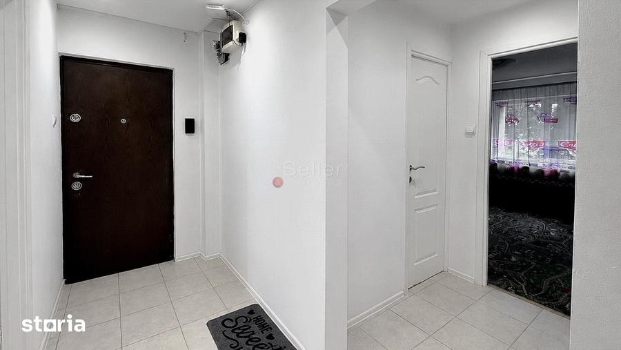 Apartament cu 3 camere în Astra