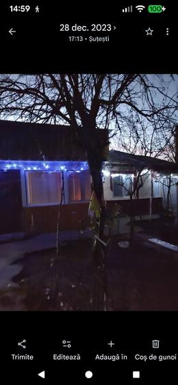 Casă cu 3 camere decomandat în Șuțești