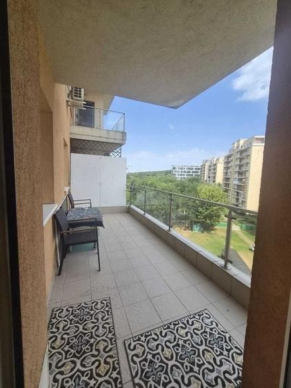 Apartament cu 3 camere decomandat, mobilat în Tătărași