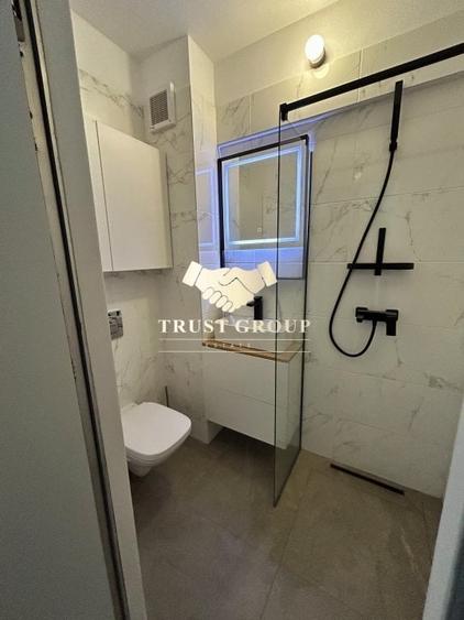 Apartament cu 3 camere decomandat în Aviației