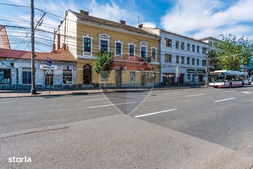 Apartament cu 2 camere semidecomandat în P-ța Mihai Viteazul