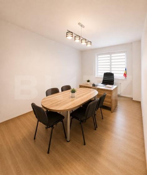 Apartament cu 3 camere semidecomandat, mobilat în Florești
