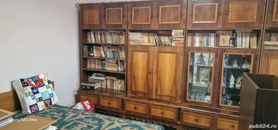 Casă cu 6 camere cu Teren 431 Mp în Aradului