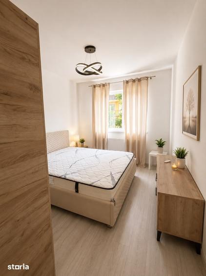 Apartament cu 2 camere decomandat în Roșu