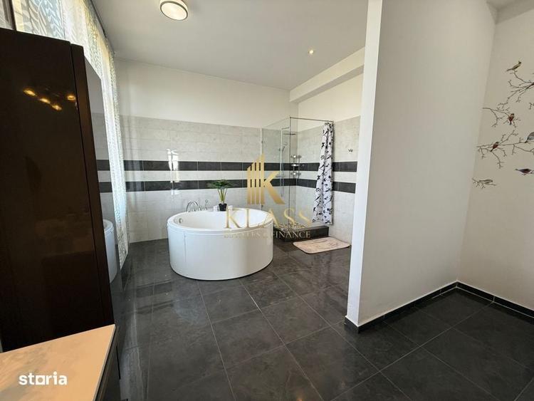 Apartament cu 4 camere în Central