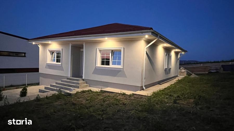 Casă cu 4 camere cu Teren 520 Mp în Miroslava