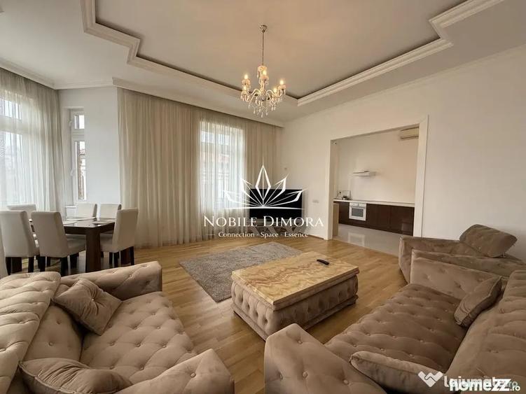 Apartament cu 3 camere decomandat în Medicină
