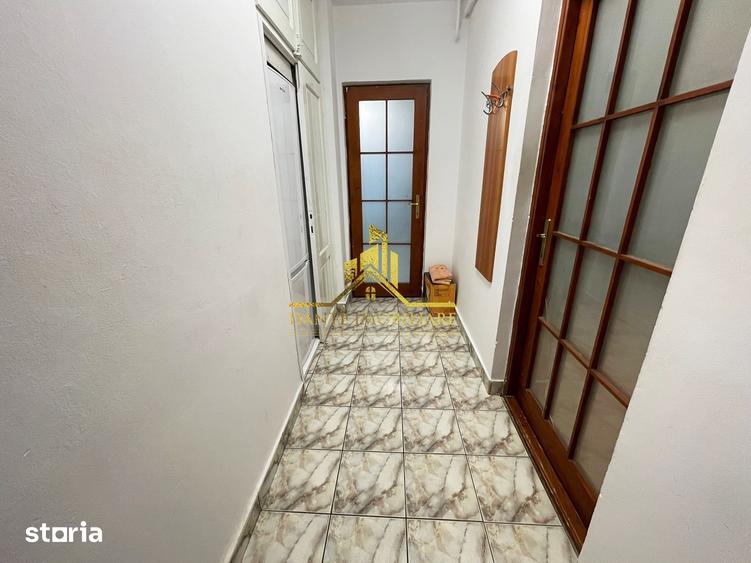 Apartament cu 3 camere semidecomandat, mobilat în Mărăști