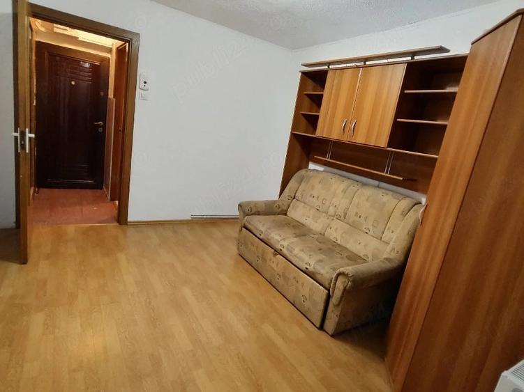Garsonieră semidecomandată în Bartolomeu