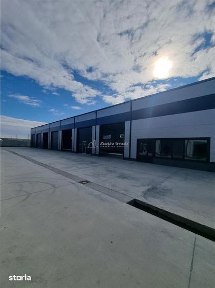 Spațiu comercial, de 550 mp, în Poroschia