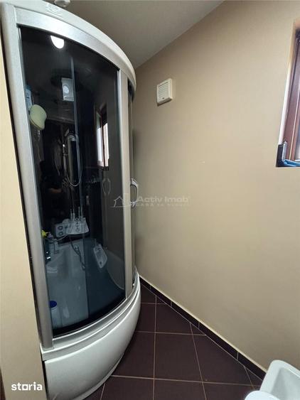 Apartament cu 3 camere decomandat în Micro 19