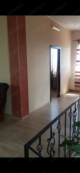 Casă cu 6 camere în Jilava