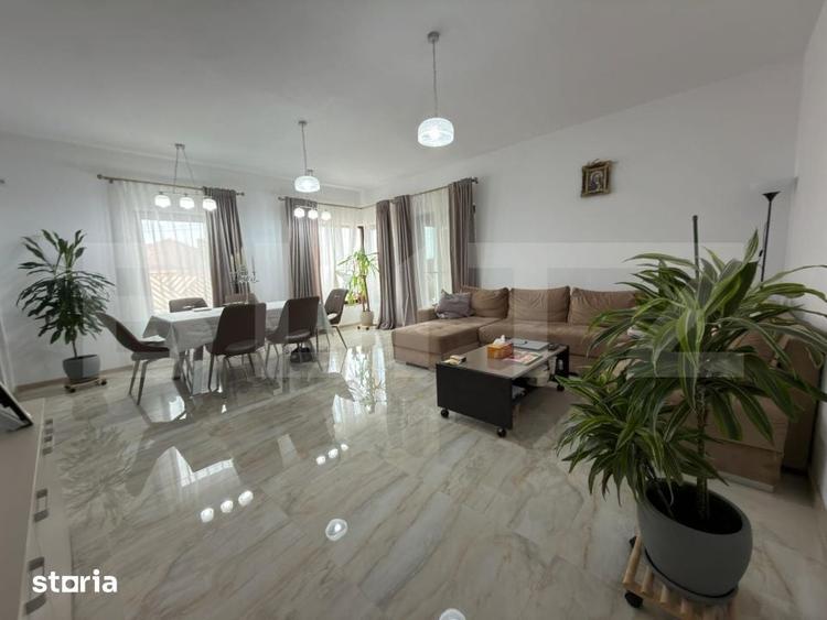 Casă cu 5 camere cu Teren 1020 Mp în Cârcea