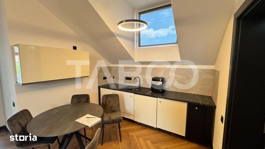 Apartament cu 3 camere decomandat în Turnișor