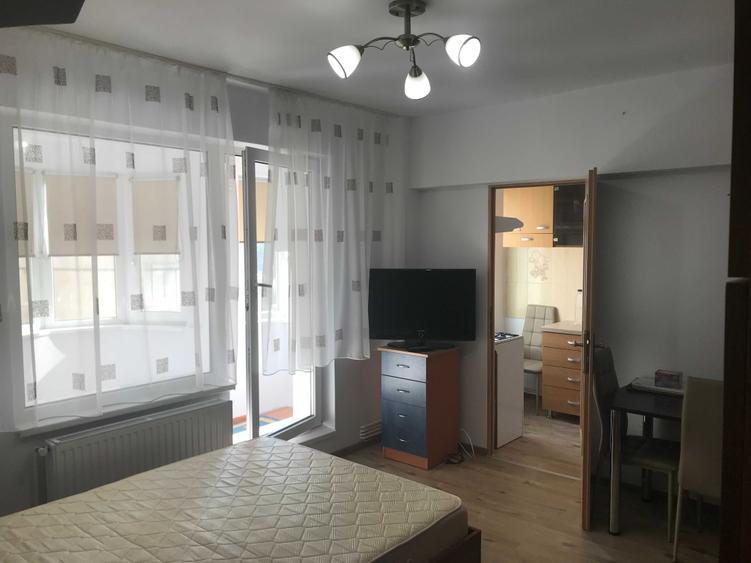 Dau in chirie apartament 1 cam. in Cart. Libertatii, Reghin - 3