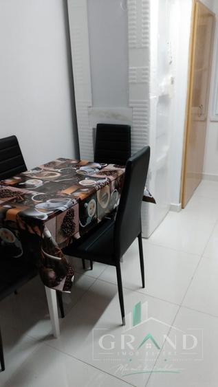 Apartament cu 2 camere semidecomandat, mobilat în Mănăștur