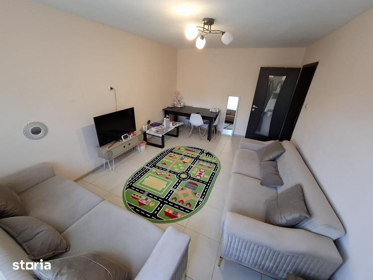 Apartament 3 camere 2 bai centrala gaz Brotacei - 1