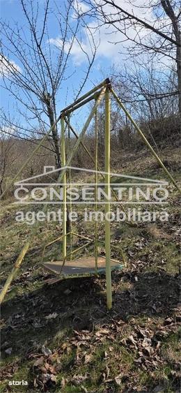 Casă cu 6 camere cu Teren 2200 Mp în Tisău