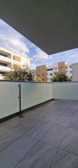 Apartament cu 2 camere decomandat, mobilat în Dumbrăvița