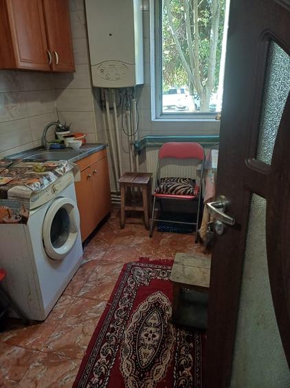 Garsonieră decomandată în Central