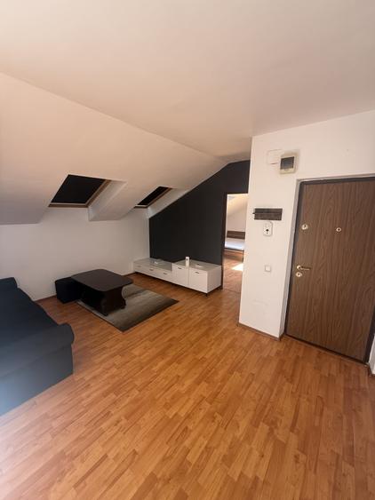 Apartament cu 2 camere, mobilat în Florești — fotografia 1