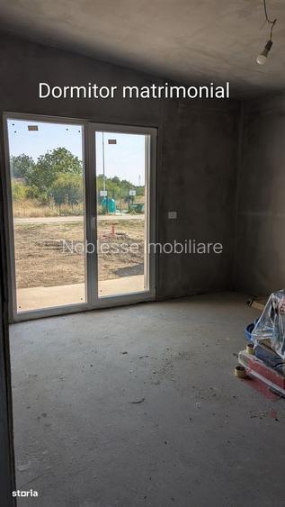 Casa noua, pe un nivel,cu utilitati, consum de energie aproape 0!