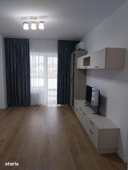 Apartament 1 camera? dec 42 mp + loc parcare Unirea Towers 400 euro - 4