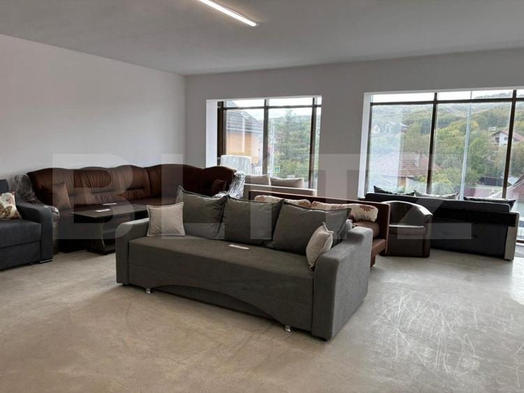 Spațiu comercial, de 350 mp, în Exterior Sud