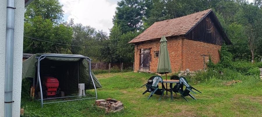 Casă cu 2 camere în Exterior Vest