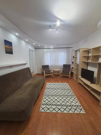 Apartament cu 2 camere decomandat în Lujerului