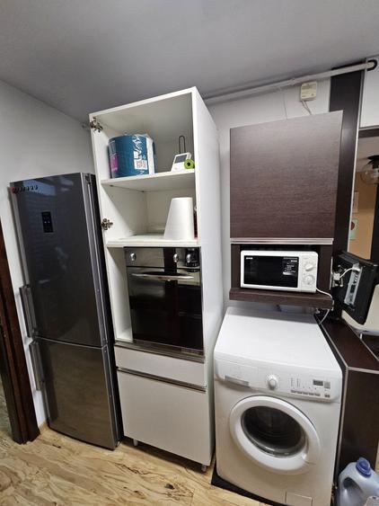 Apartament cu 3 camere decomandat în George Enescu