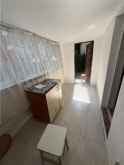Apartament 2 Camere Decomandat, zona Eden - 13