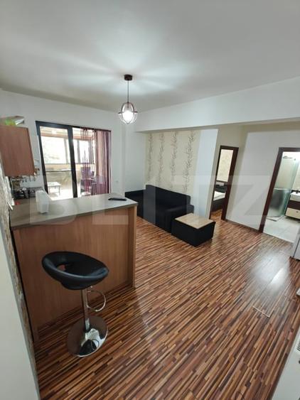 Apartament cu 2 camere decomandat, mobilat în Ultracentral