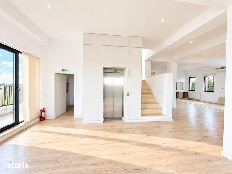 Spațiu comercial, de 262 mp, în Central