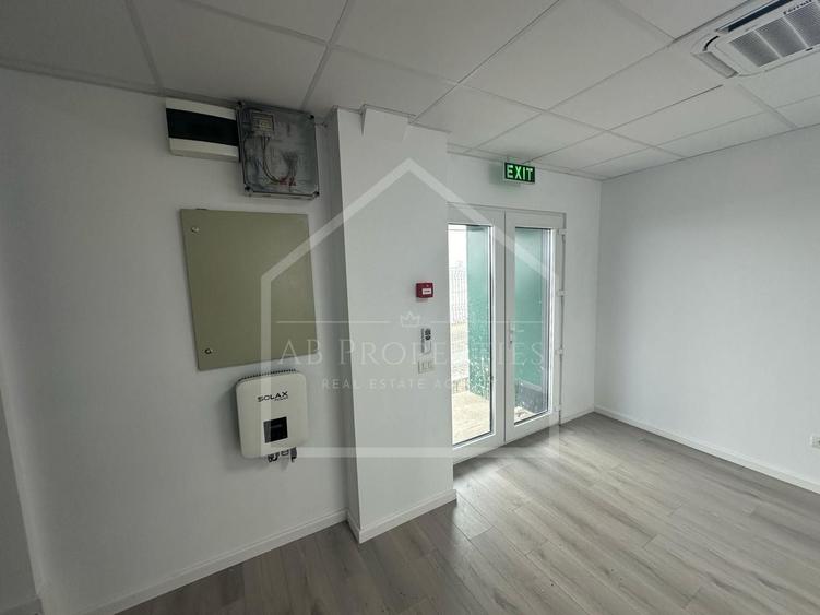 Spațiu industrial, de 450 mp, în Est