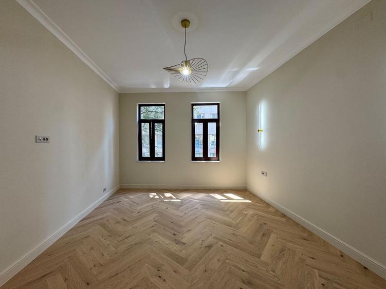 4 camere ||  Mihai Eminescu -Piata Romana || vila interbelica - 8