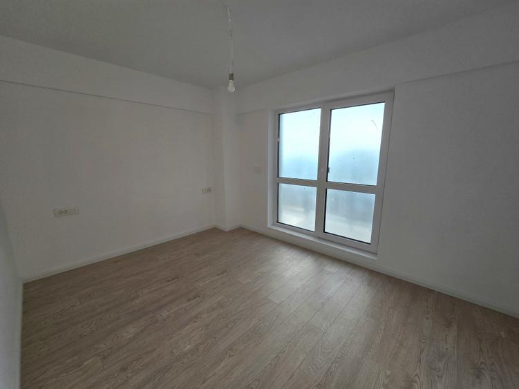Apartament cu 2 camere semidecomandat în Galata