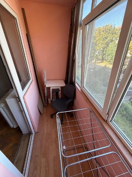 Apartament cu 3 camere semidecomandat în Olimpia-Stadion