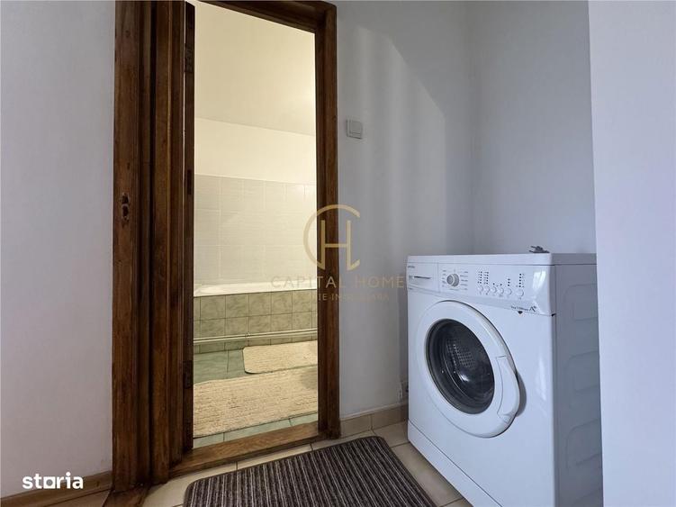 Apartament cu 3 camere decomandat în Nicolina