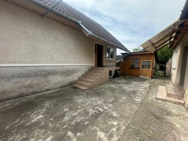 Casă individuală cu 3 camere cu Teren 760 Mp în Sebeș