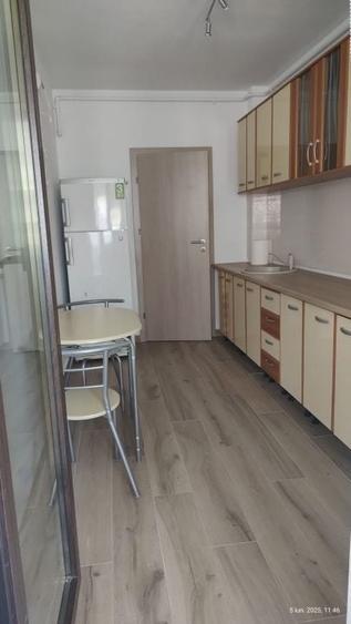 Apartament cu 2 camere decomandat, mobilat în Sălaj