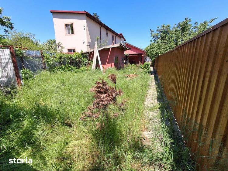 Casă cu 3 camere cu Canalizare în Central