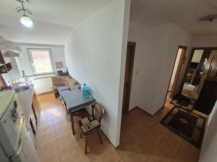 Apartament cu 2 camere decomandat în Spitalul Județean