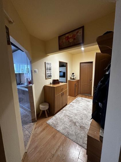 Vand apartament 3 camere - 1